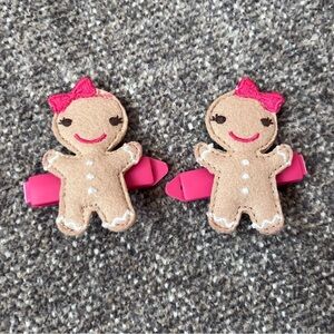 Gymboree Gingerbread Clips